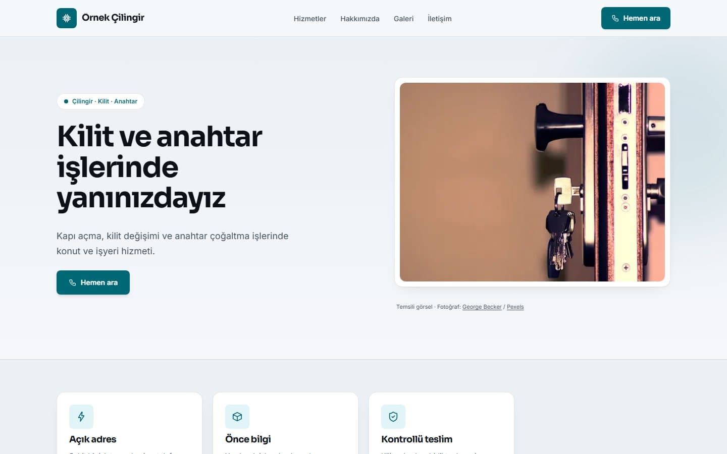 Çilingir web sitesi örneği, Turkuaz teması masaüstü görünümü