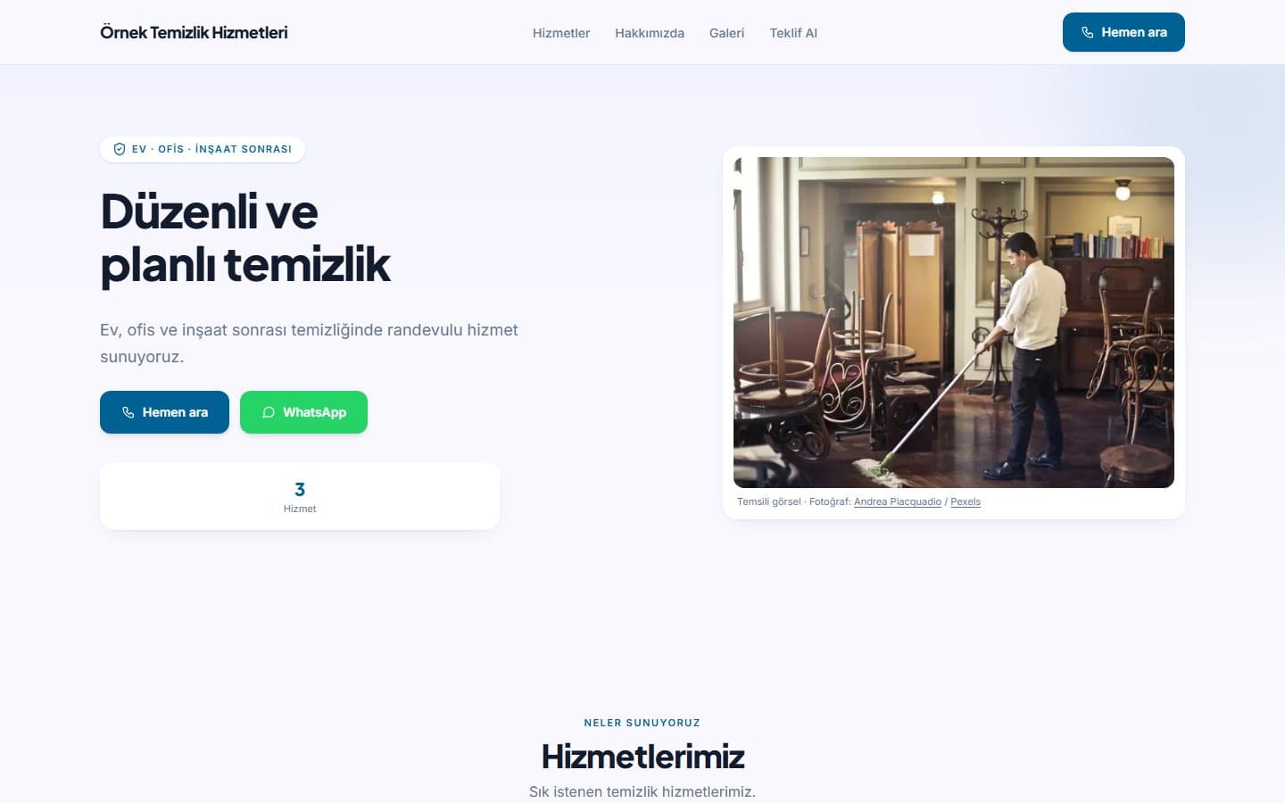 Temizlik şirketi web sitesi örneği, Mavi teması masaüstü görünümü
