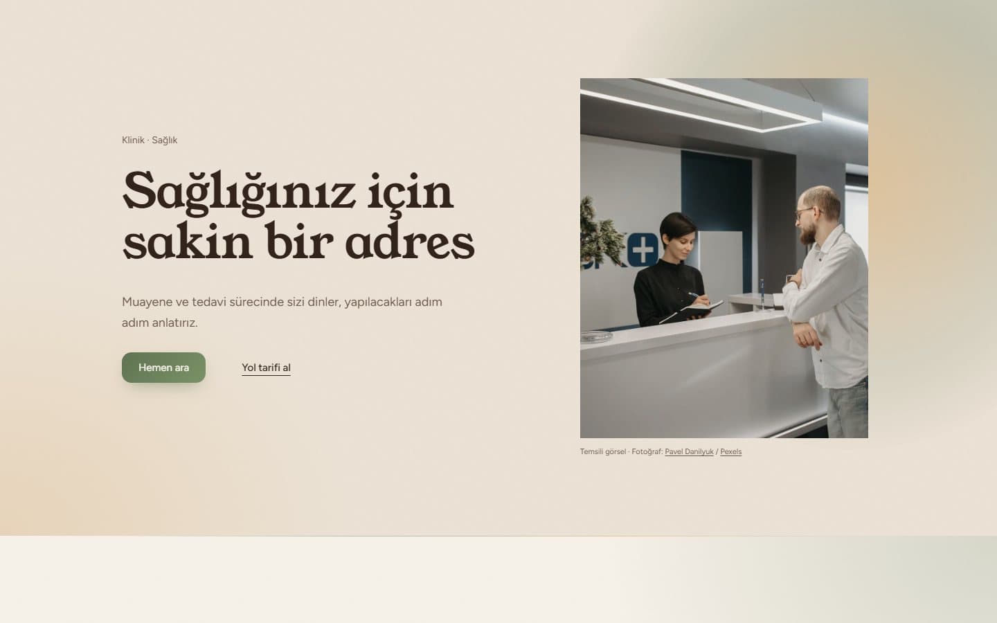 Klinik ve sağlık web sitesi, Sıcak / organik teması masaüstü görünümü