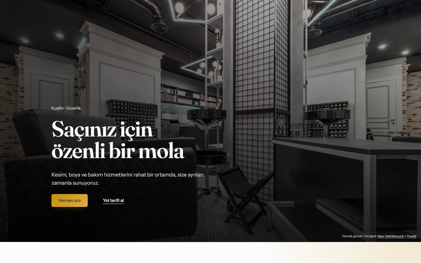 Kuaför ve güzellik web sitesi, Editoryal teması masaüstü görünümü