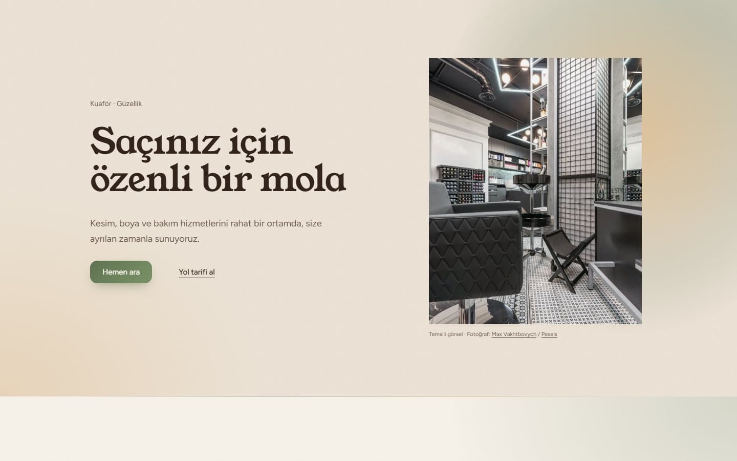 Kuaför ve güzellik web sitesi, Sıcak / organik teması masaüstü görünümü