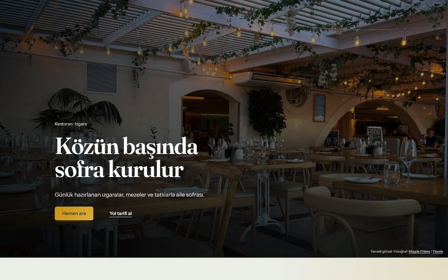 Restoran ve kafe web sitesi, Editoryal teması masaüstü görünümü